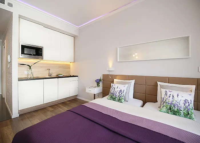 Ovo Market Square * ヴロツワフ